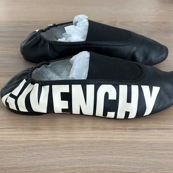 Givenchy Womens Black Ballet Flats size 38.5 - Picture 4 of 11